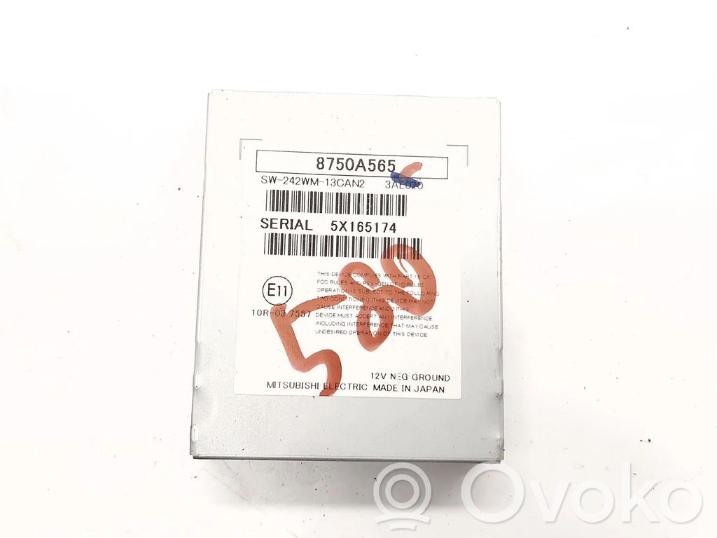 Unité / module navigation GPS   8750A565