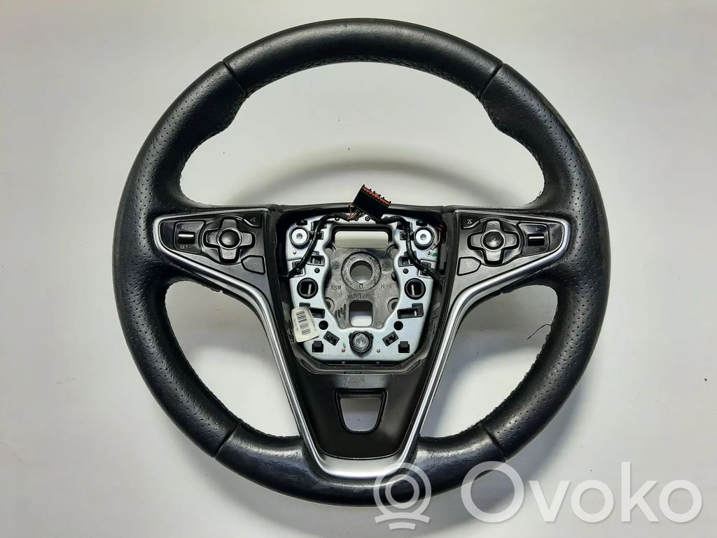 Opel Insignia A Steering wheel 