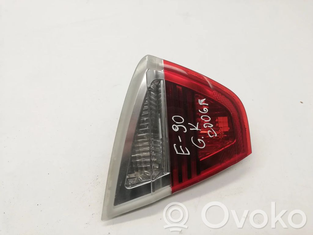 BMW 3 E90 E91 Takaluukun takavalot 
