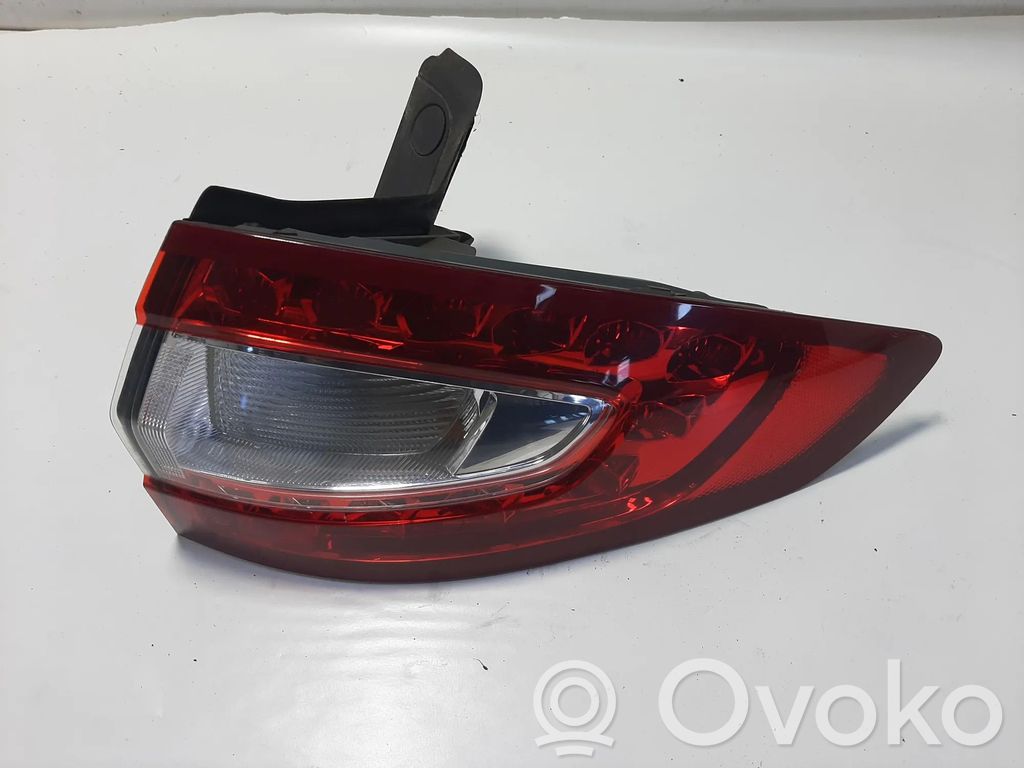 Ford Mondeo MK V Luci posteriori 