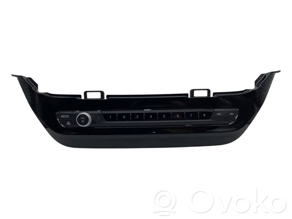 Head unit multimedia control   5A47C39,61315A47C39