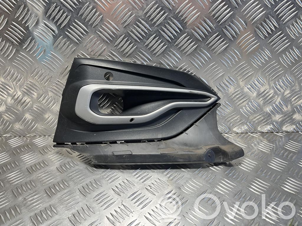 Ford Focus Front fog light trim/grill 