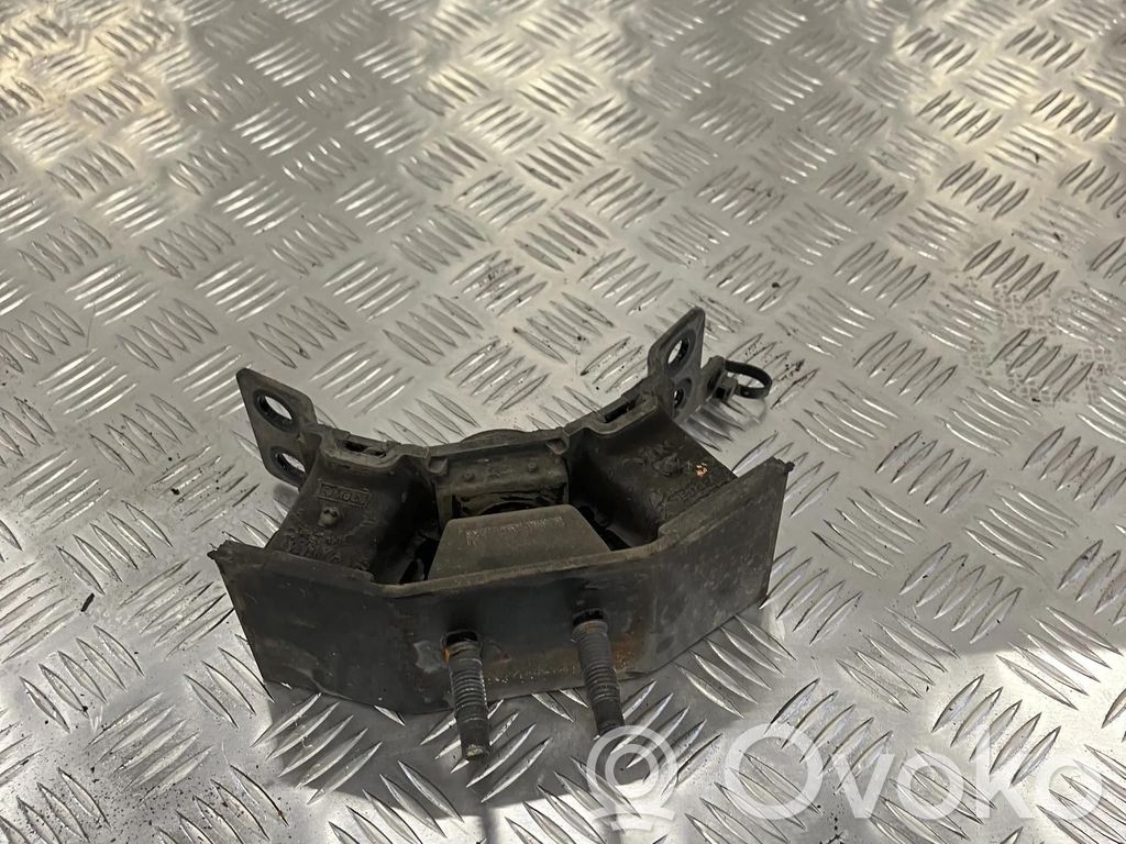 Ford Ranger Gearbox mount 