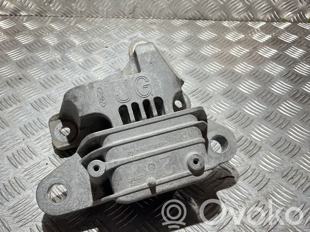 Ford Focus Łapa / Mocowanie skrzyni biegów 