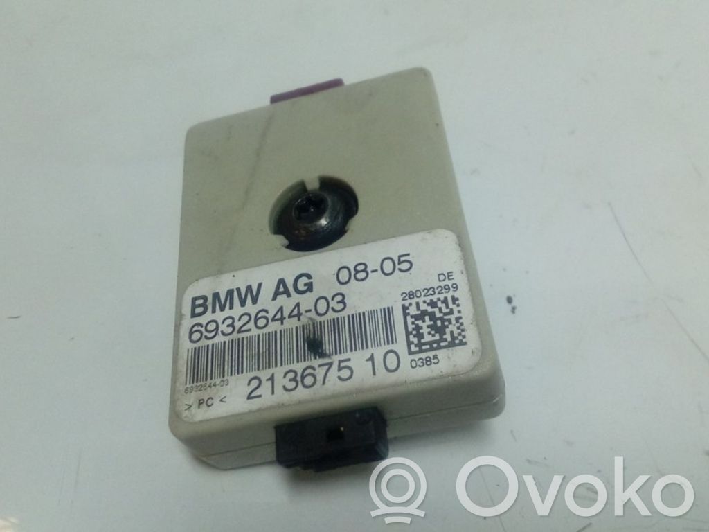 BMW 3 E90 E91 Antenos stiprintuvas 