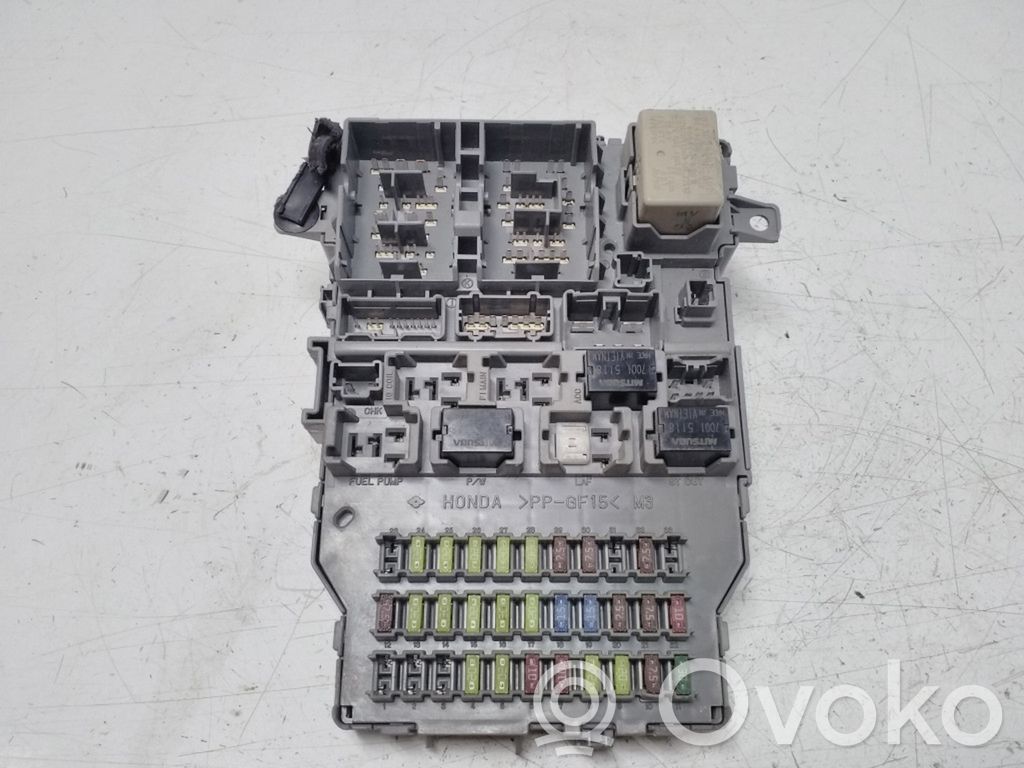 Honda Accord Saugiklių blokas 