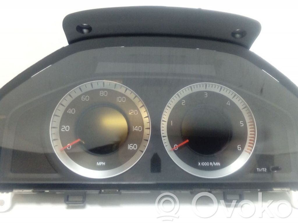 Volvo XC60 Speedometer (instrument cluster) 