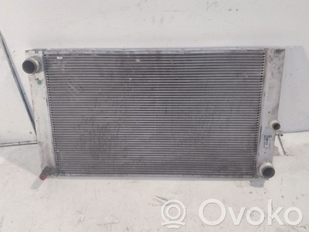 BMW 5 E60 E61 Aušinimo skysčio radiatorius 
