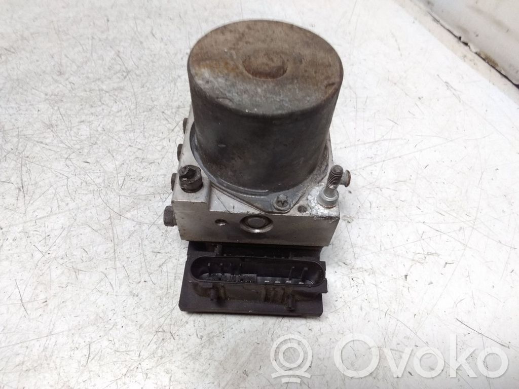 Toyota Avensis T250 ABS Pump 