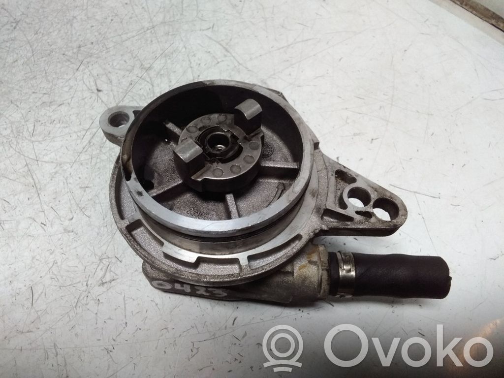 BMW 3 E46 Vacuum pump 