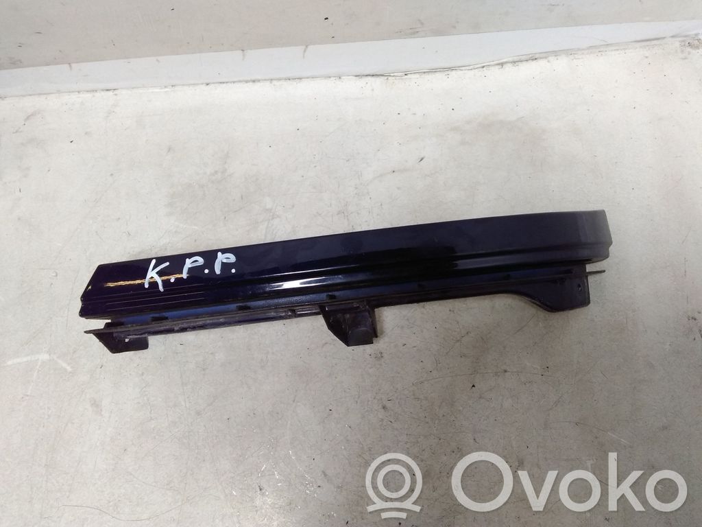 Opel Zafira A Moulure sous phares 