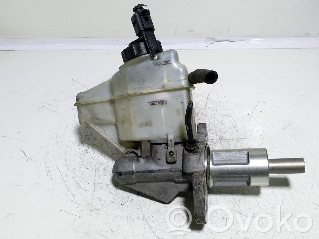 Audi A3 S3 8P Główny cylinder hamulca 