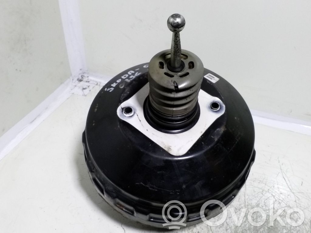 Skoda Octavia Mk2 (1Z) Brake booster 