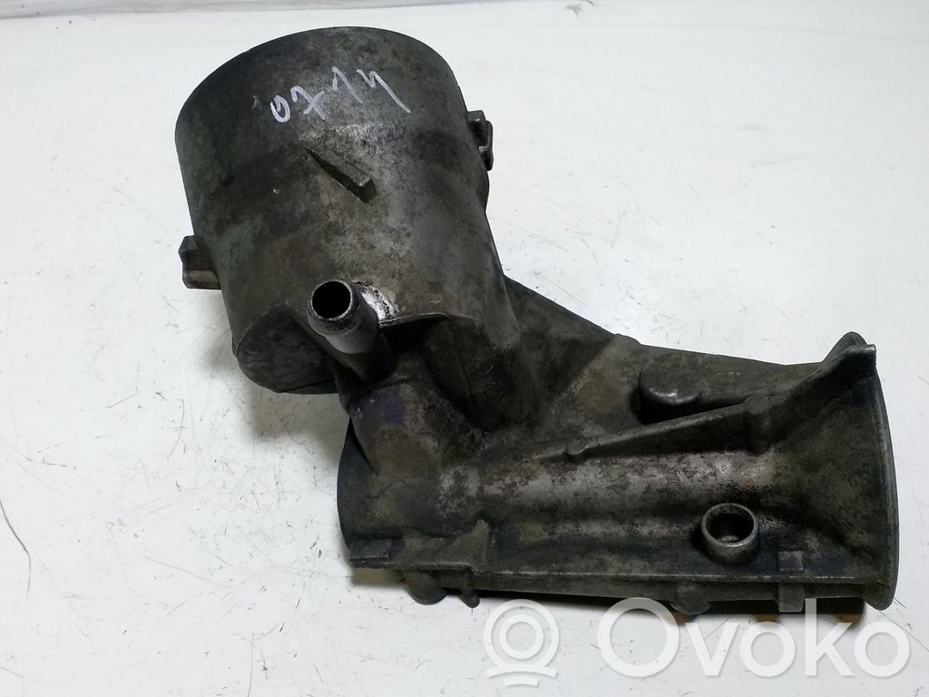 Opel Astra G Oil filter mounting bracket 