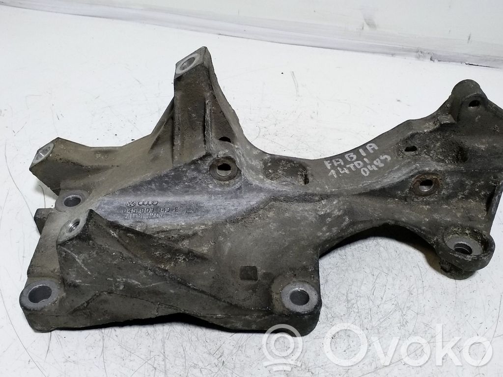 Skoda Fabia Mk1 (6Y) Generator/alternator bracket 