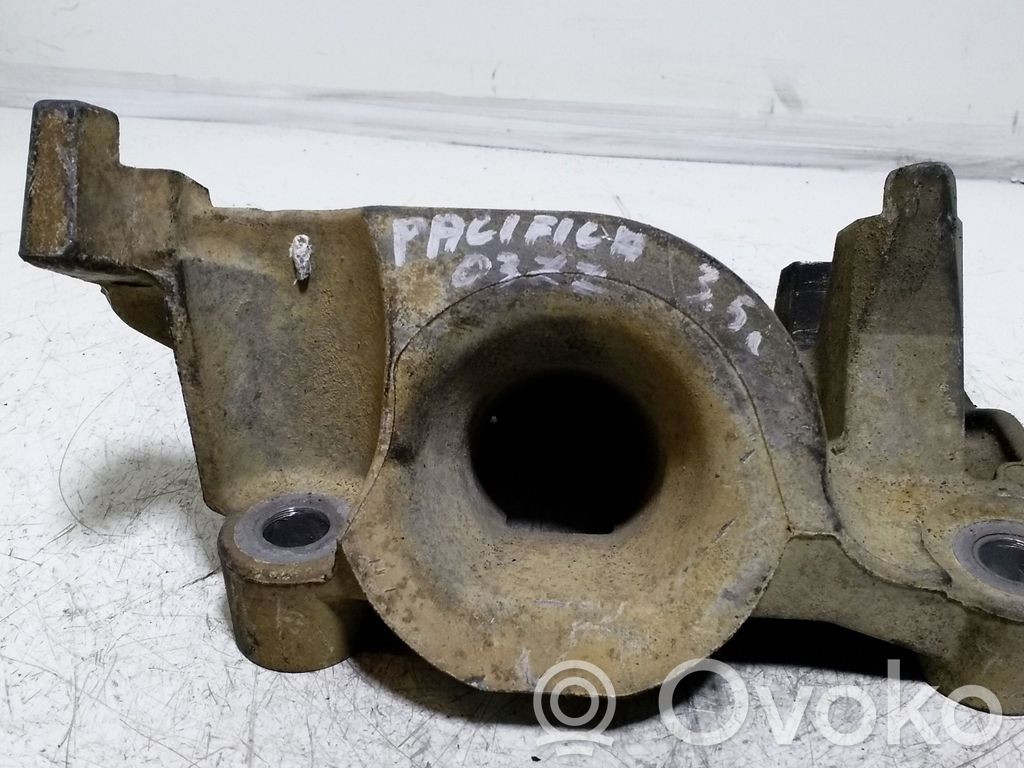 A/C compressor mount bracket   05281486AA