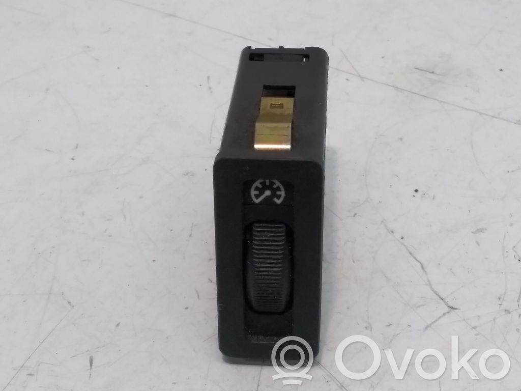 BMW 3 E36 Panelės apšvietimo reguliavimo jungtukas 