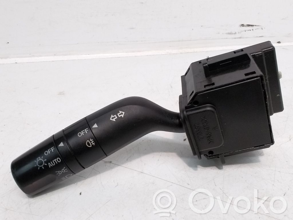 Suuntavilkun vipu   17D682