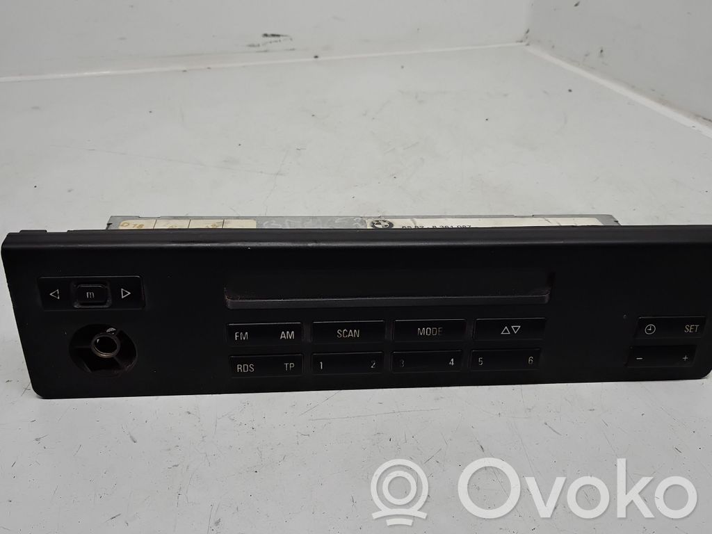 Panel / Radioodtwarzacz CD/DVD/GPS   65828361087,902201686239,22SY68623