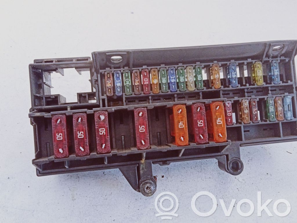 BMW 7 E65 E66 Fuse module 