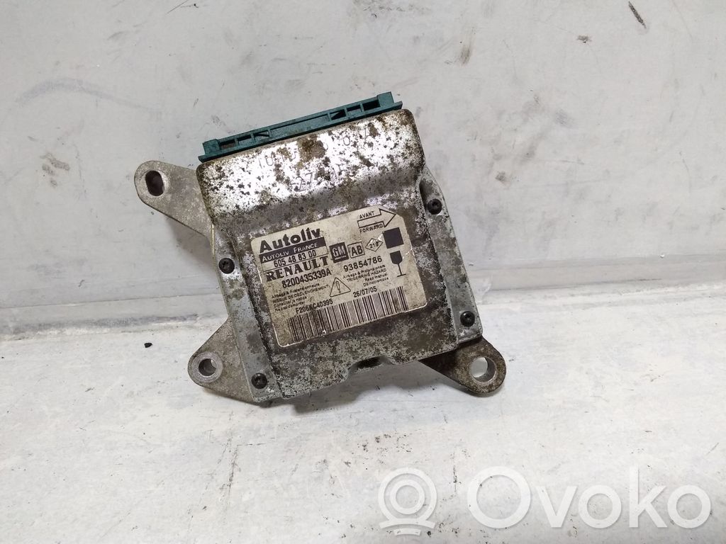 Opel Vivaro Airbag control unit/module 
