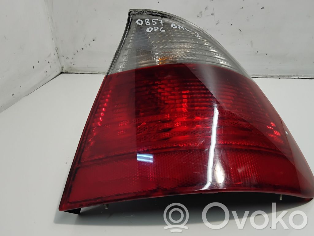 BMW 3 E46 Galinis žibintas kėbule 