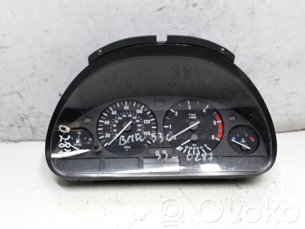 BMW 5 E39 Speedometer (instrument cluster) 
