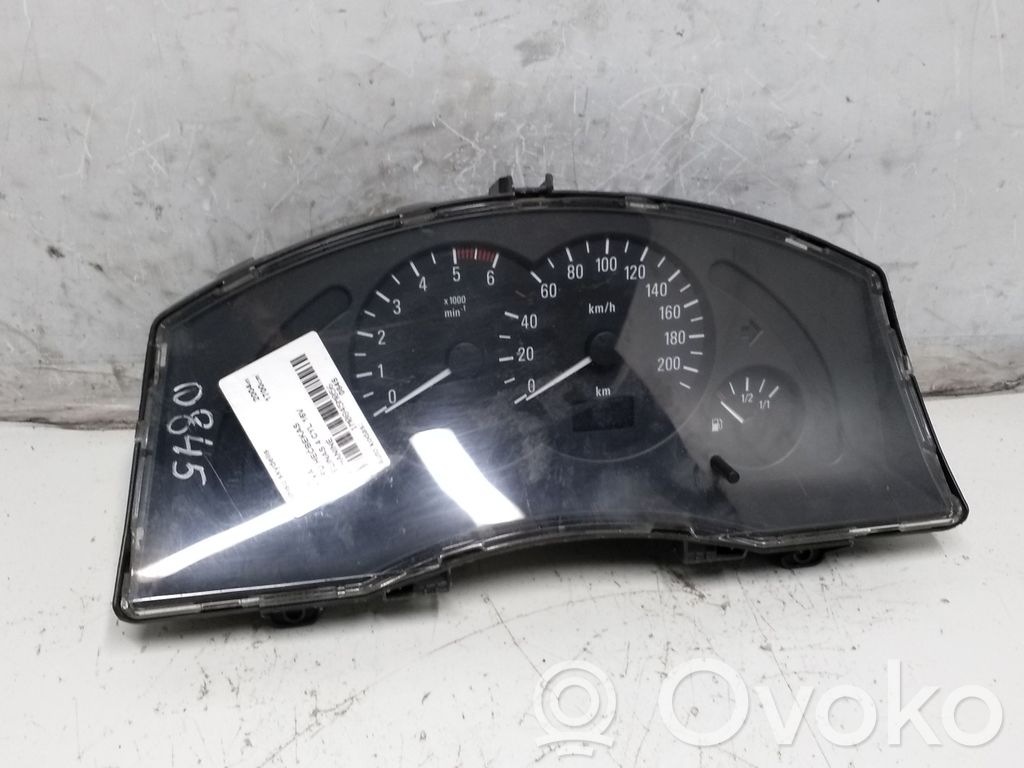 Opel Meriva A Speedometer (instrument cluster) 