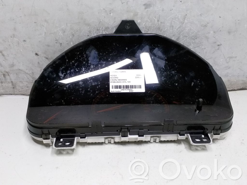 Honda Accord Spidometrs (instrumentu panelī) 