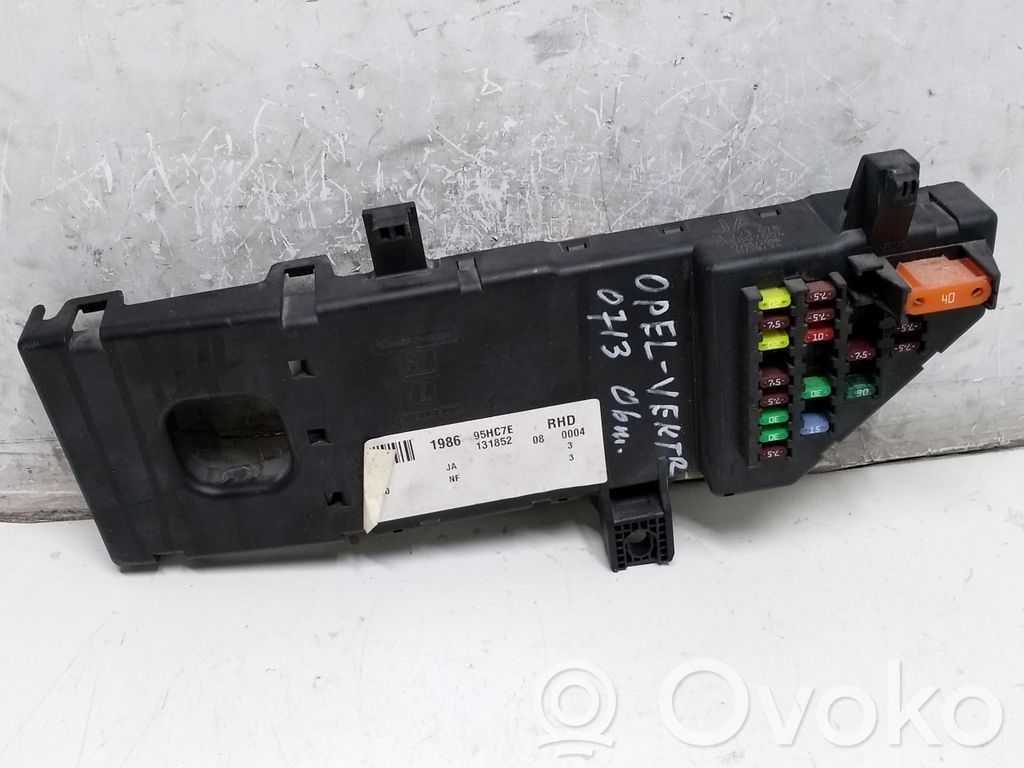 Opel Vectra C Módulo de fusible 