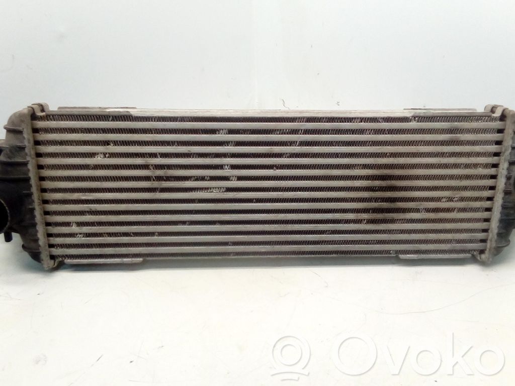 Opel Vivaro Interkūlerio radiatorius 