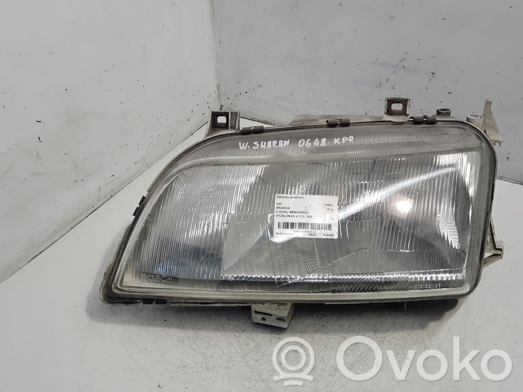 Volkswagen Sharan Lampa przednia 