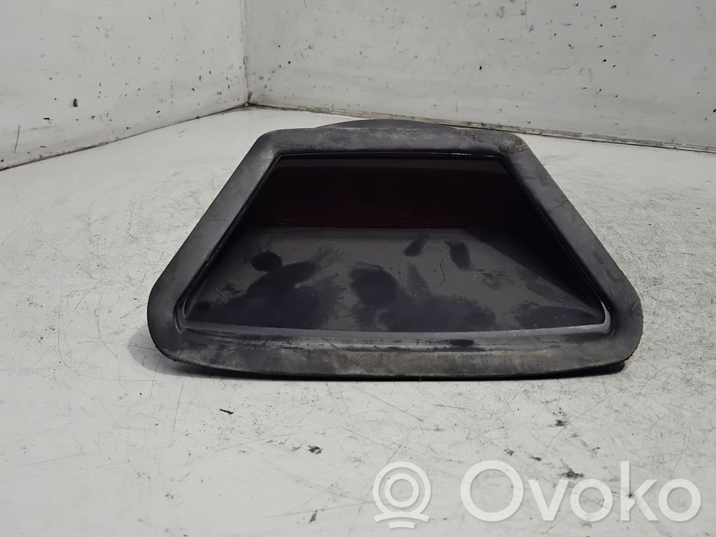 BMW 7 E38 Third/center stoplight 