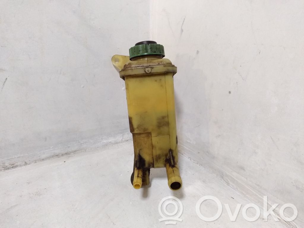 Rezervor lichid servodirecție   8D0422373C