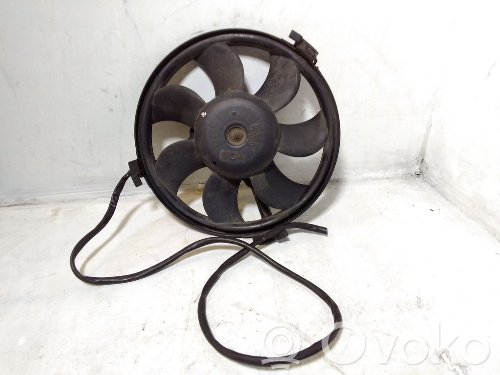 Audi A4 S4 B5 8D Lüfterzarge 