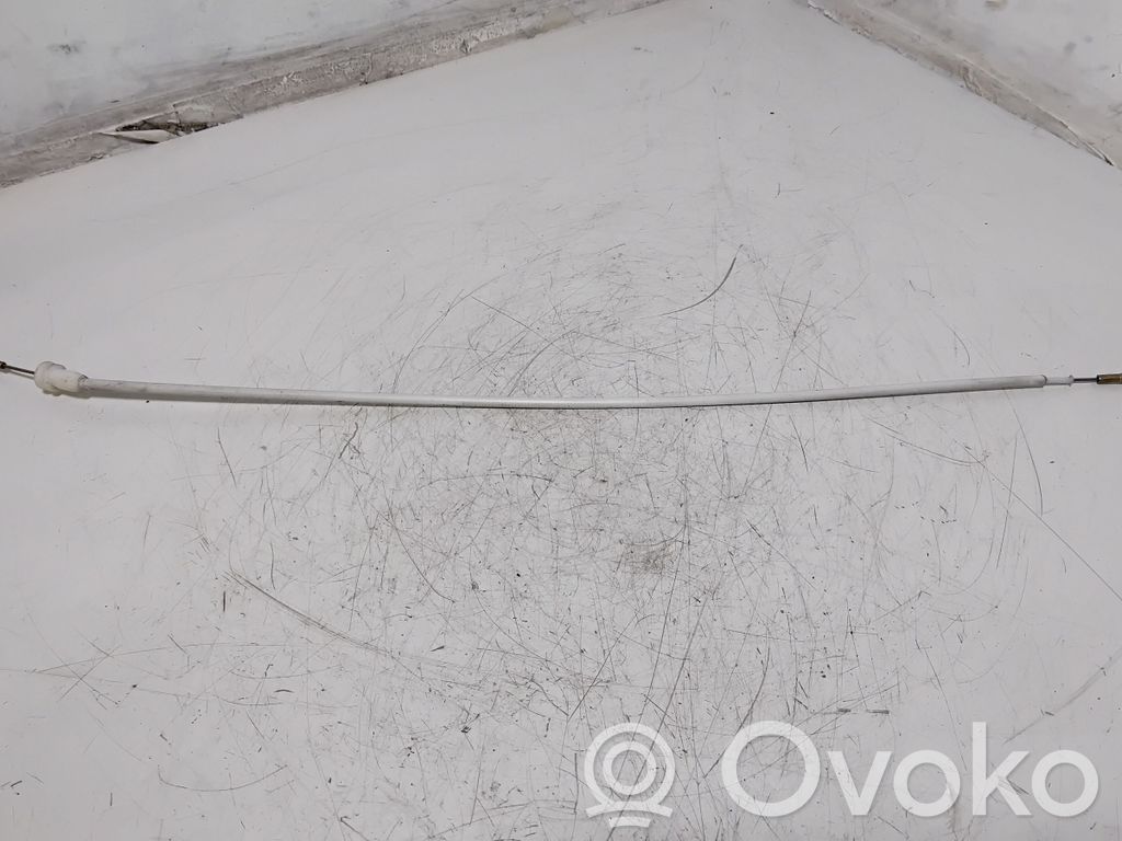 Línea de cable de puerta trasera