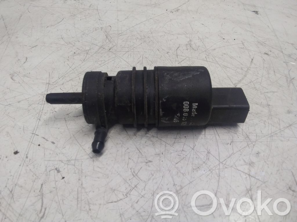 Mercedes-Benz E W211 Windscreen/windshield washer pump 