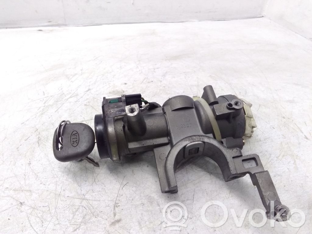 KIA Carens I Ignition lock 