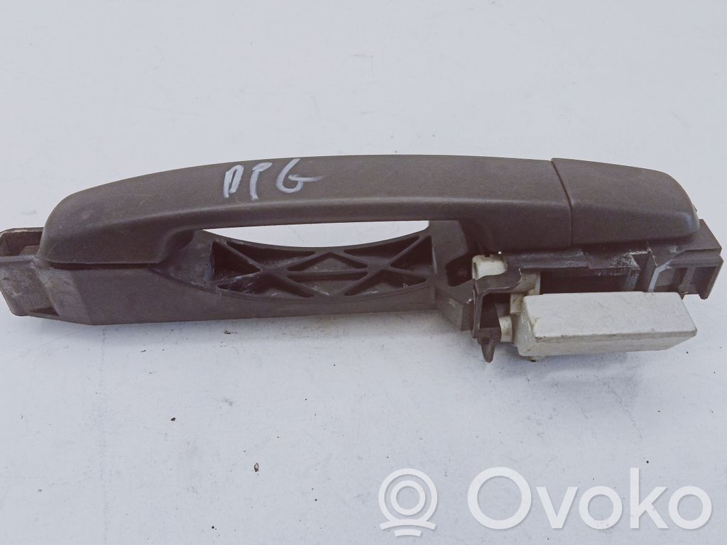 Nissan Qashqai+2 Manecilla externa puerta trasera 