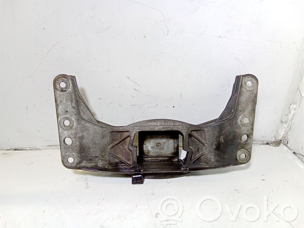 BMW 5 E60 E61 Gearbox mounting bracket 
