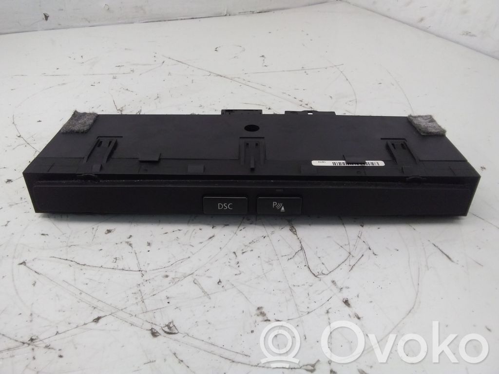 BMW 5 E60 E61 Parking (PDC) sensor switch 