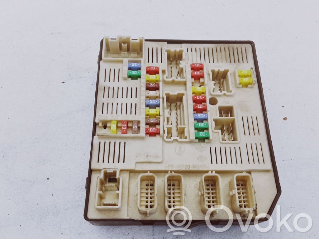 Modul siguranțe   284B68372R,519339501,9637504228