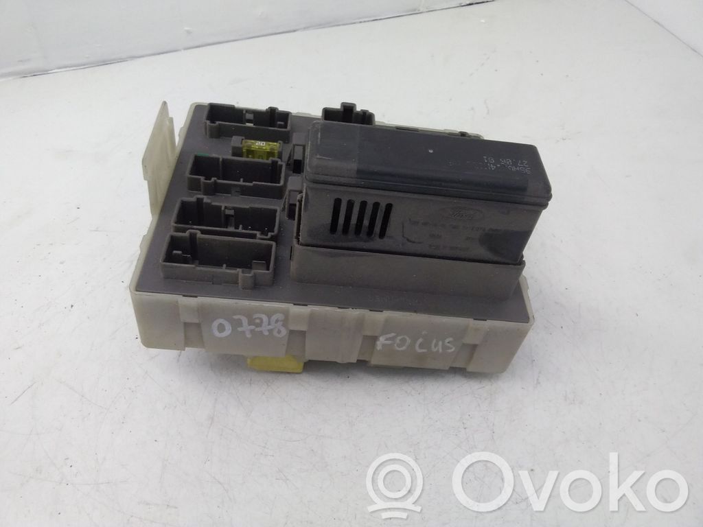 Ford Focus Fuse module 