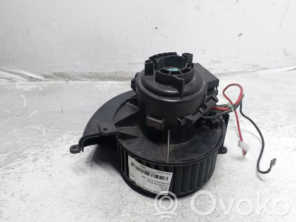 Opel Astra H Wentylator nawiewu / Dmuchawa 