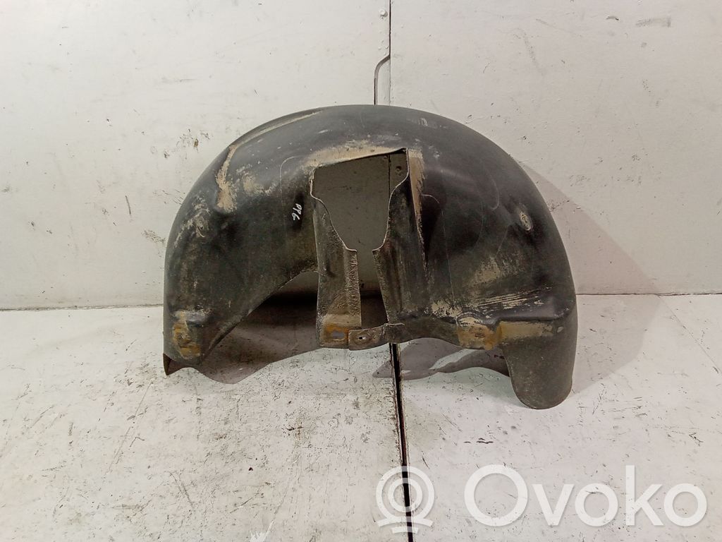 Volkswagen Touran I Rivestimento paraspruzzi parafango posteriore 
