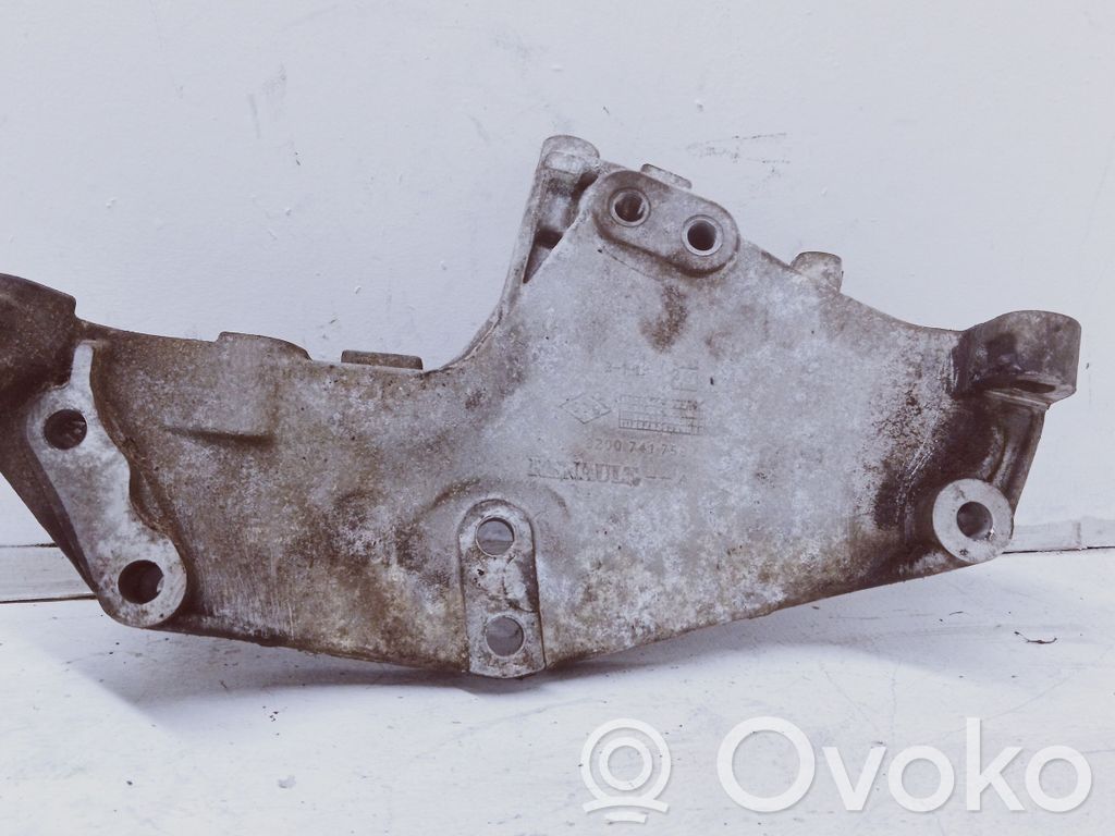 Renault Trafic II (X83) Suport motor 