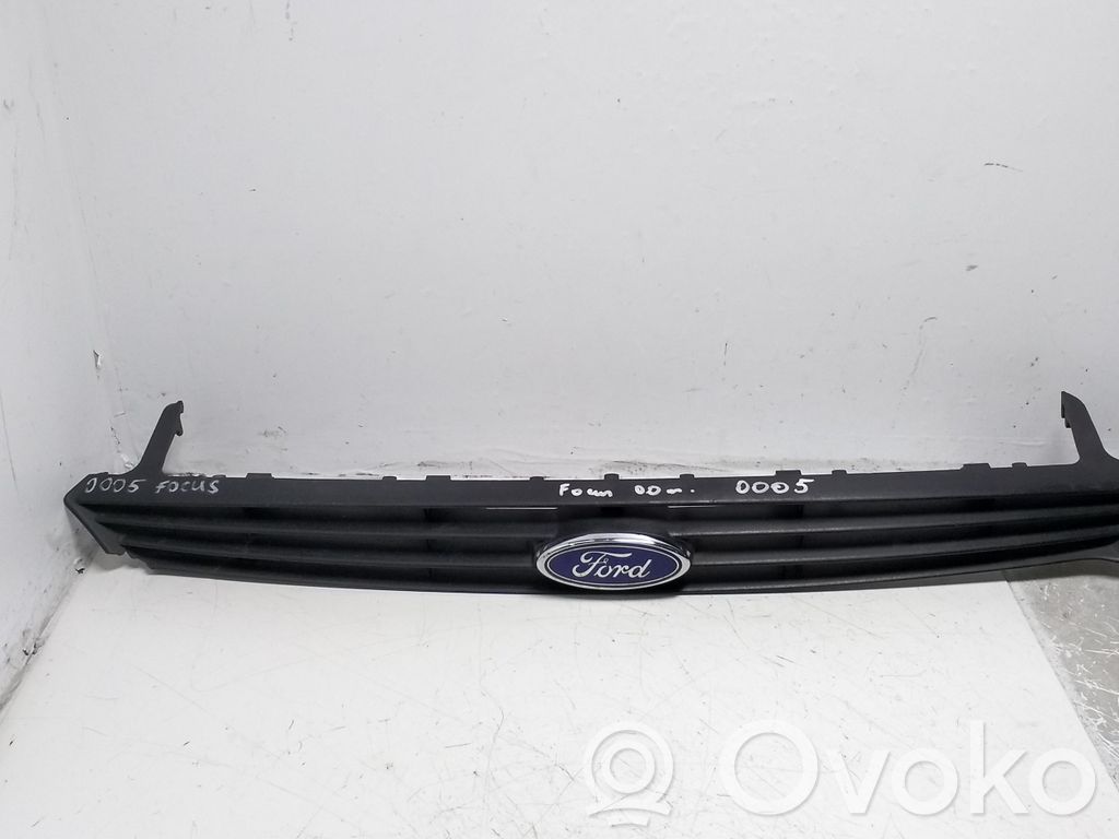 Ford Focus Rejilla delantera 