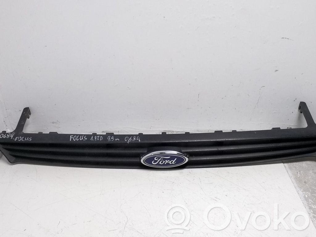 Ford Focus Kühlergrill 
