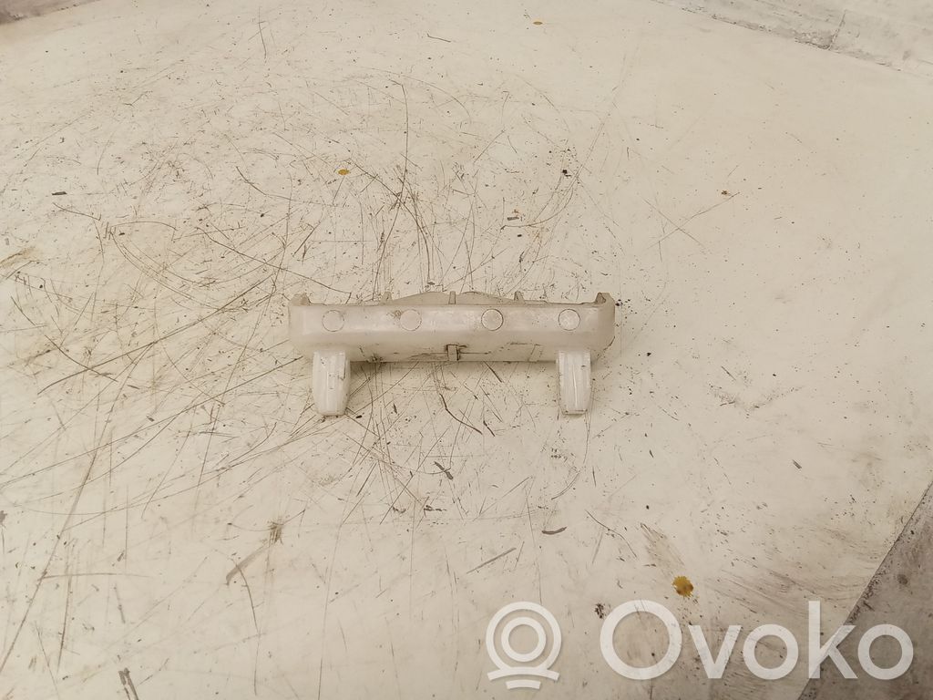 Nissan Qashqai Suport montare bară spate