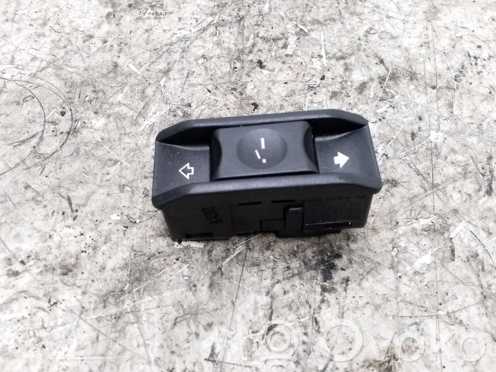 BMW 5 E39 Sunroof switch 
